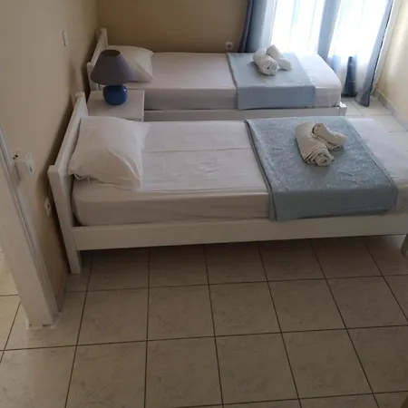 Sea And Sun Erato Lägenhet *